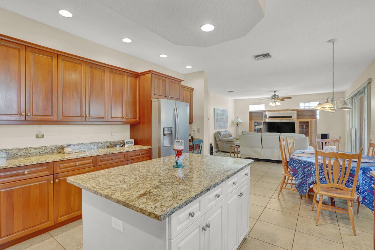 7541 Downwinds Lane, Lake Worth, FL 33467 Photo