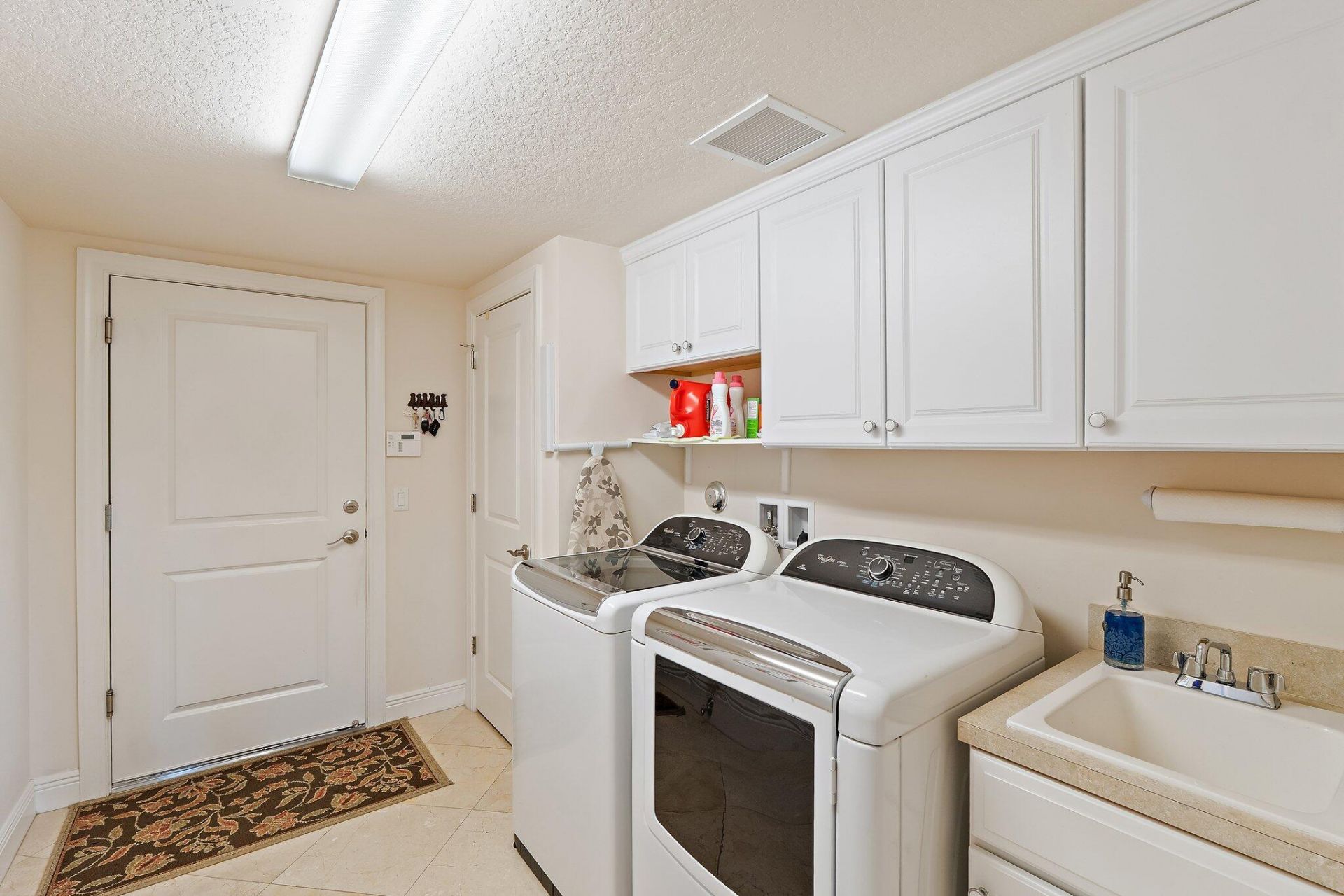 1715 W Hemingway Drive, Juno Beach, FL 33408 Photo