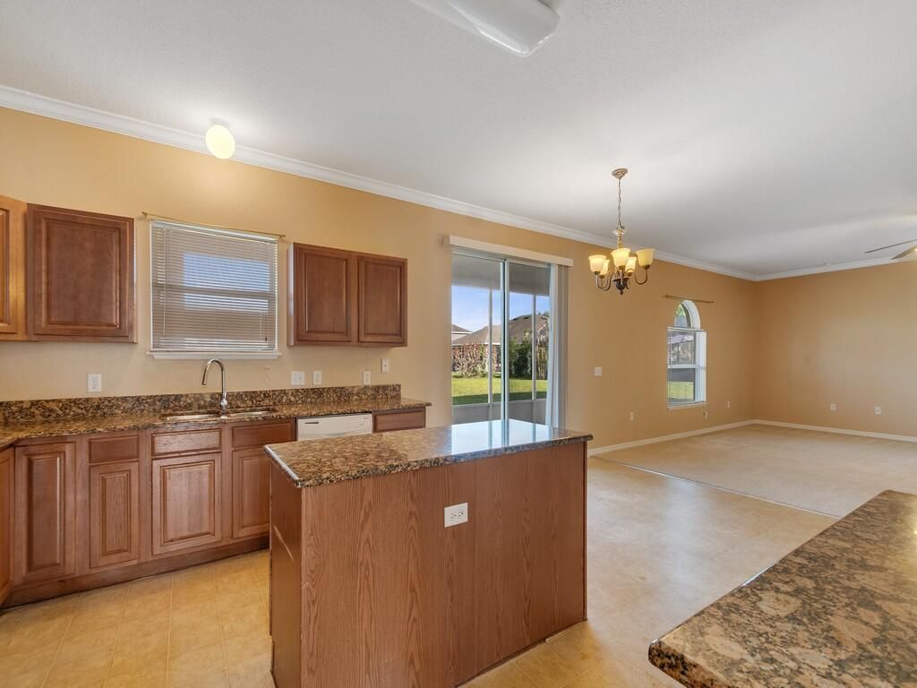 4730 Ashley Lake Circle, Vero Beach, FL 32967 Photo