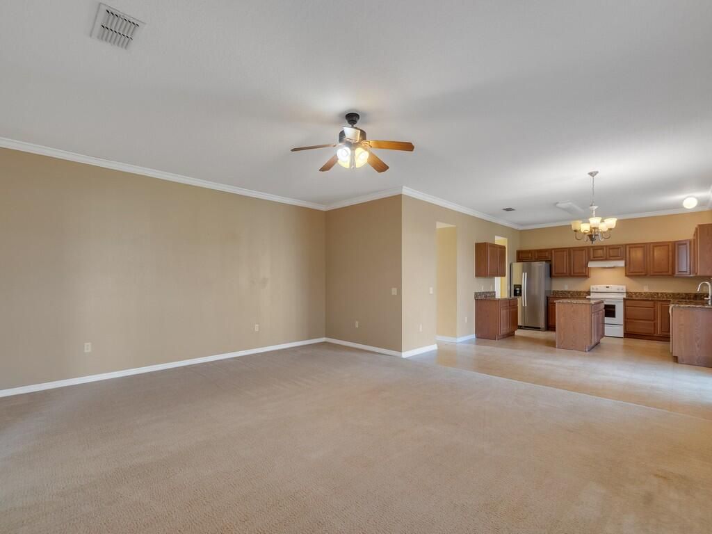 4730 Ashley Lake Circle, Vero Beach, FL 32967 Photo