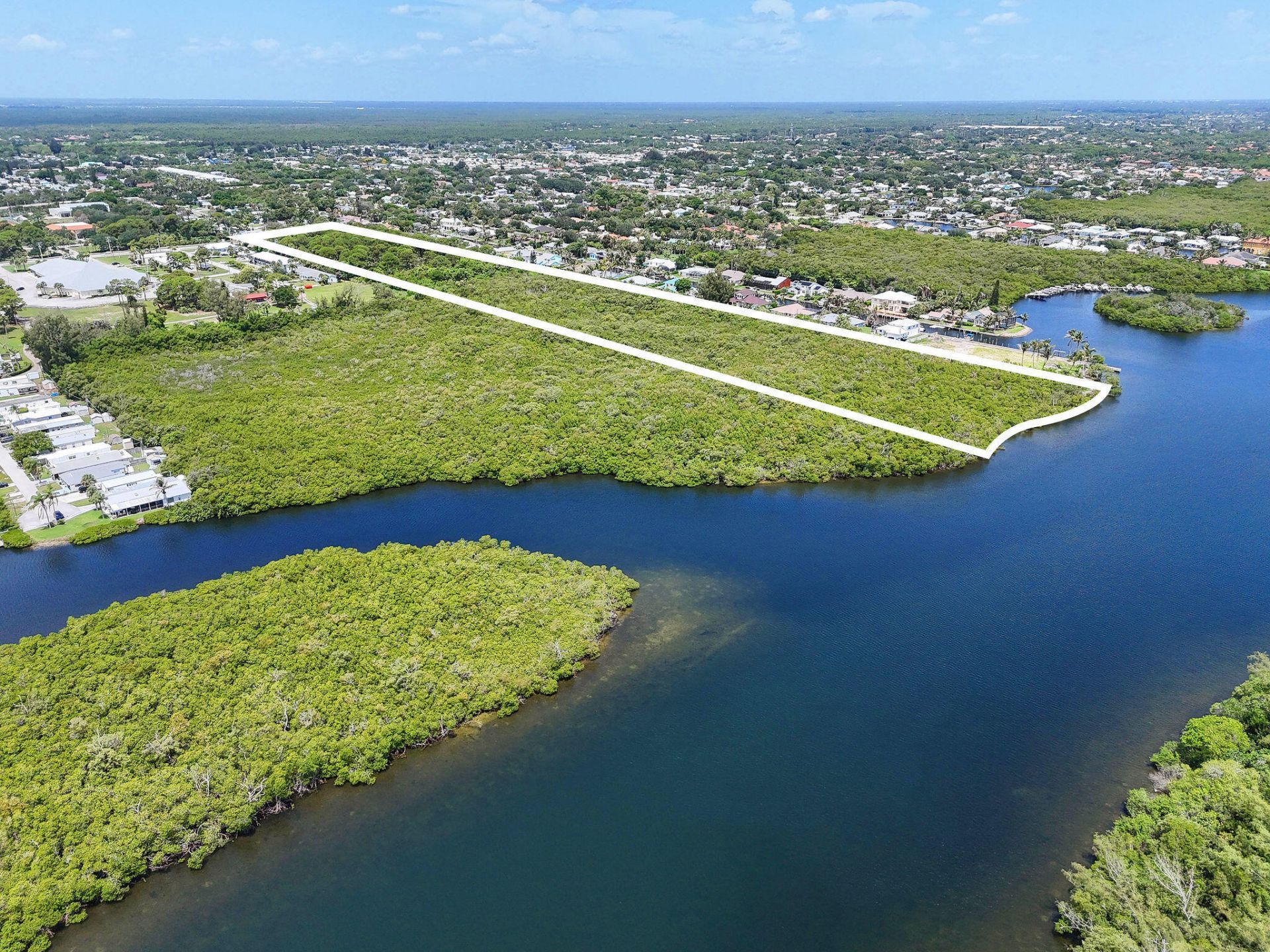 Unassigned SE Delafield Street, Hobe Sound, FL 33455 Photo