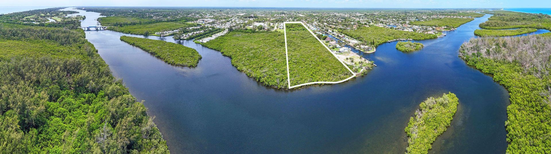 Unassigned SE Delafield Street, Hobe Sound, FL 33455 Photo