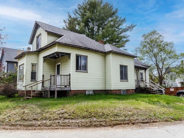 42 Circle Street, Templeton, MA 01436