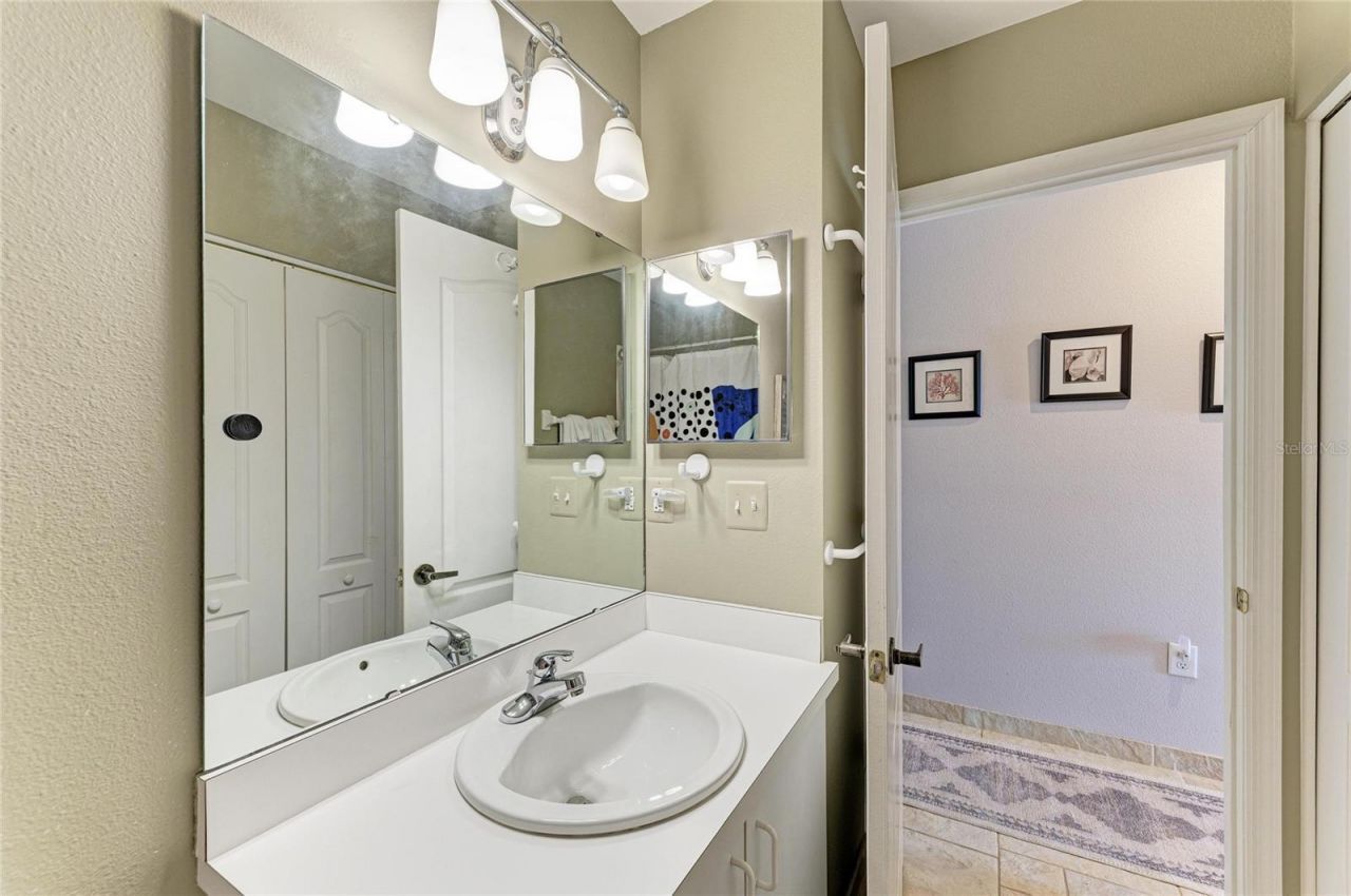 9620 Club South Circle, Unit 5108, Sarasota, FL 34238 Photo