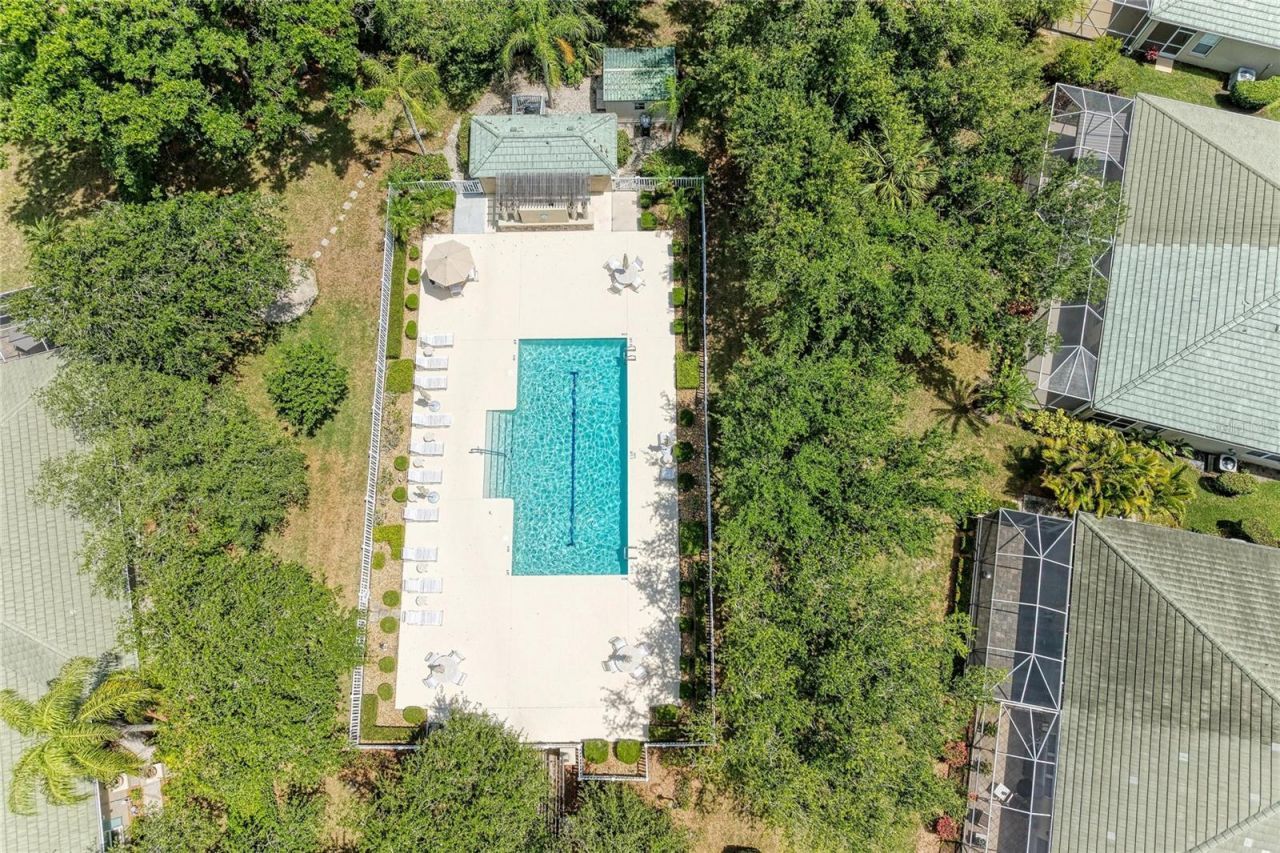 5047 Lakescene Place, Sarasota, FL 34243 Photo