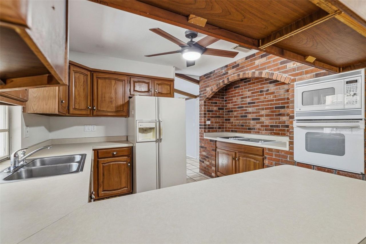2749 Greendale Drive , Sarasota, FL 34232 Photo
