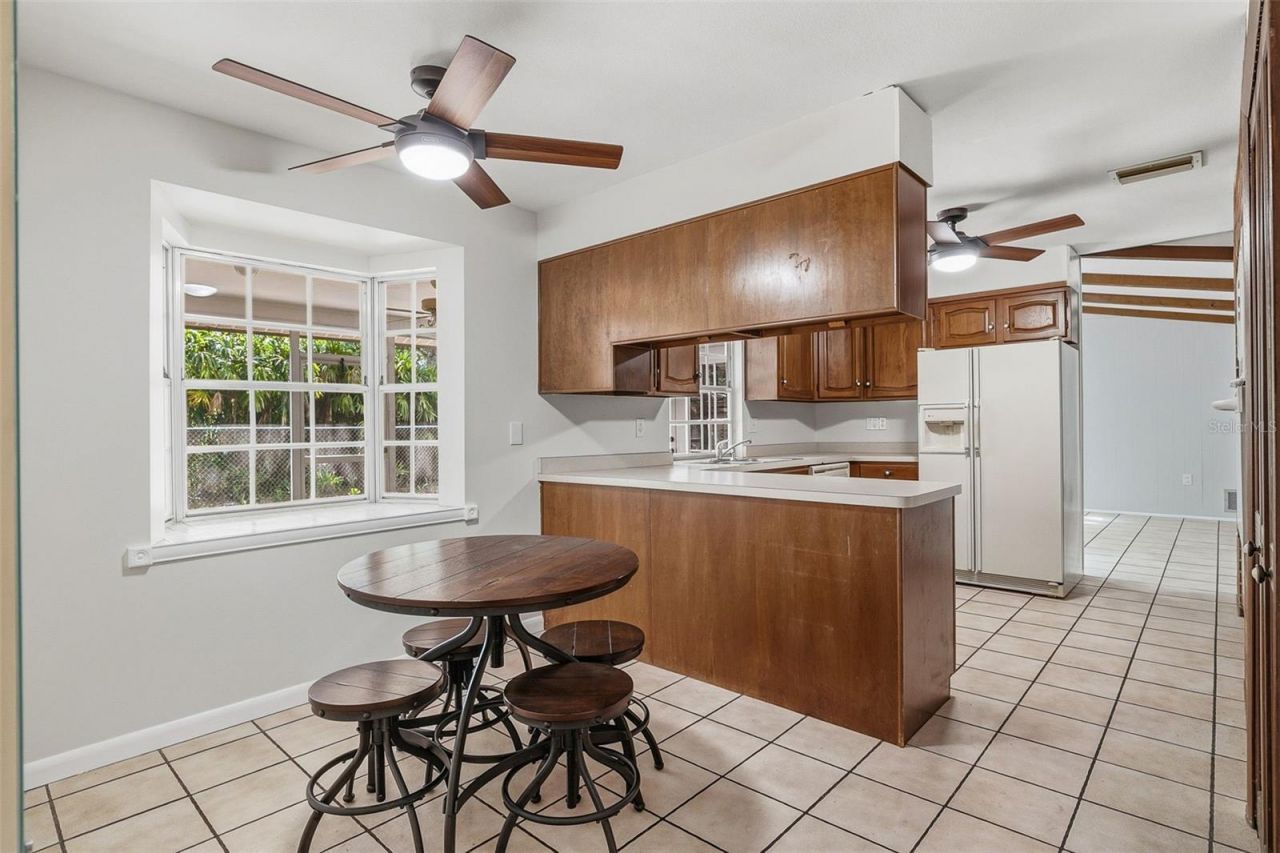 2749 Greendale Drive , Sarasota, FL 34232 Photo