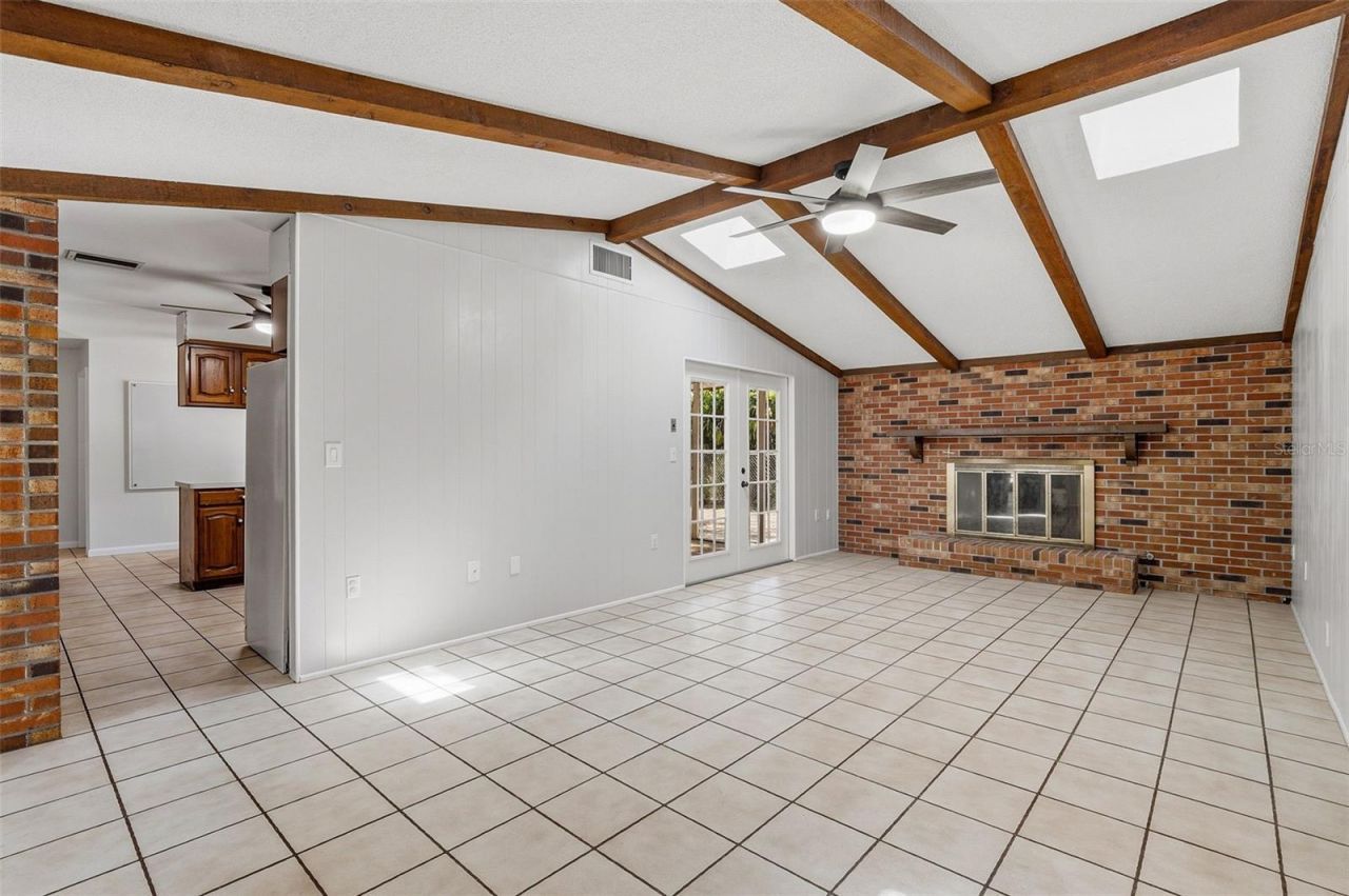 2749 Greendale Drive , Sarasota, FL 34232 Photo