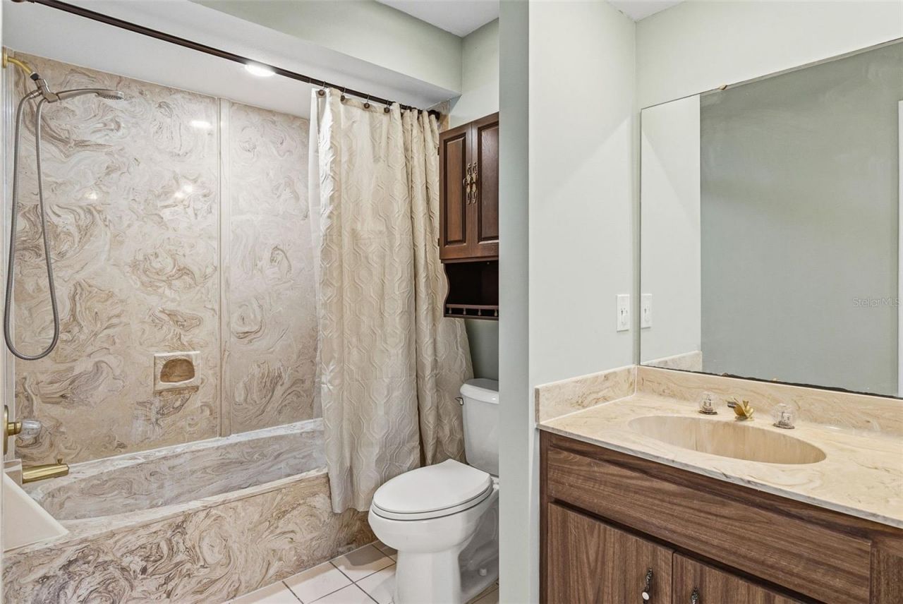 2749 Greendale Drive , Sarasota, FL 34232 Photo