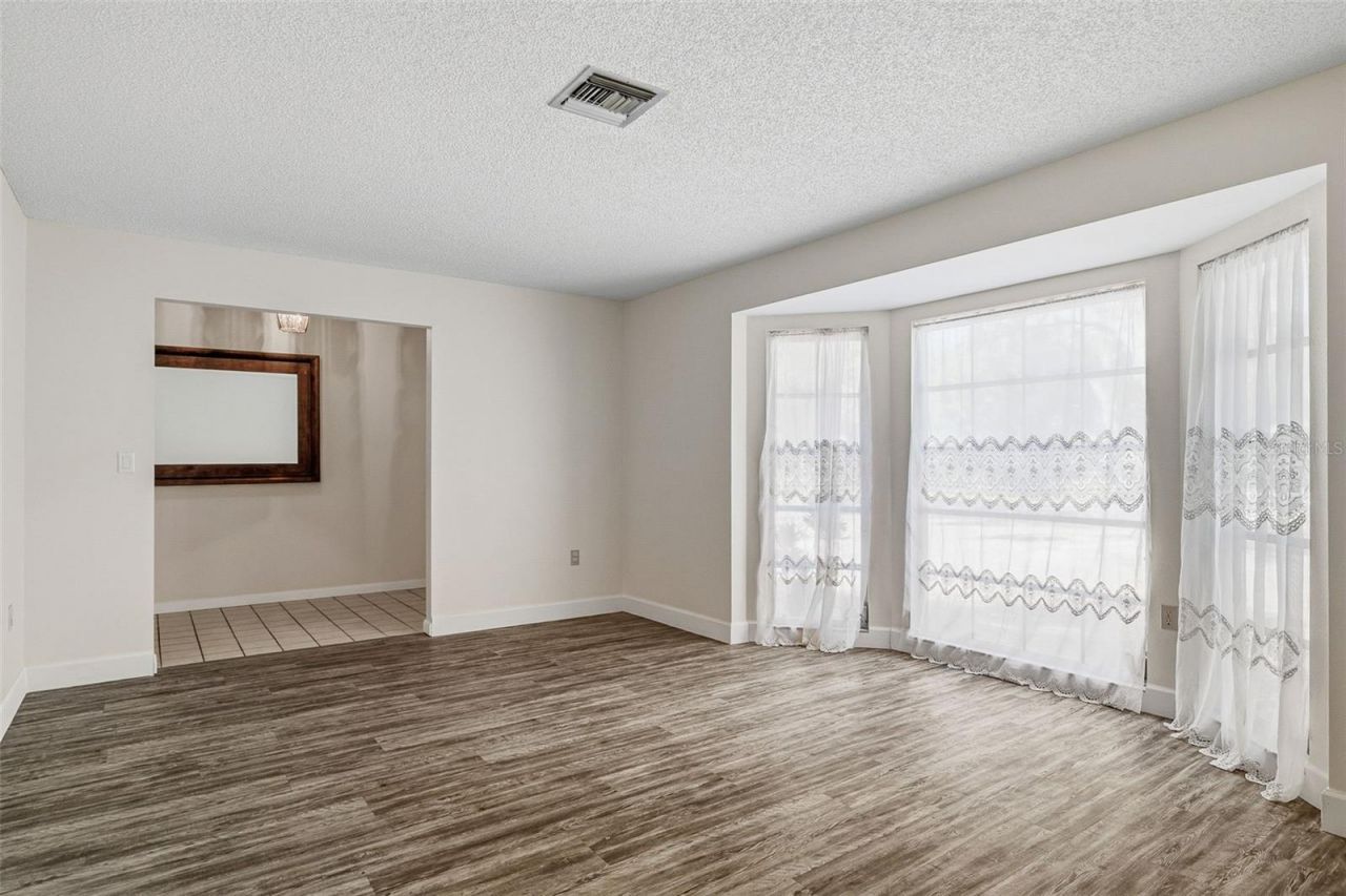 2749 Greendale Drive , Sarasota, FL 34232 Photo