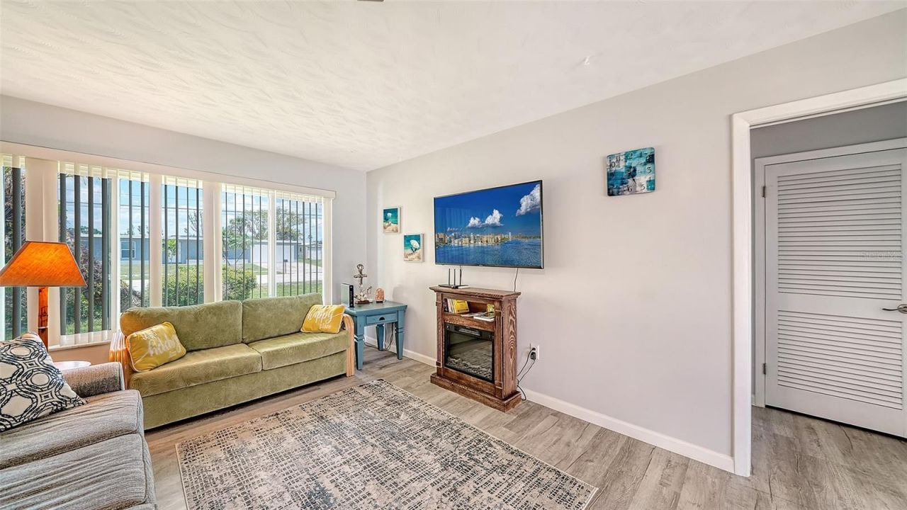 22201 Olean Boulevard , Port Charlotte, FL 33952 Photo