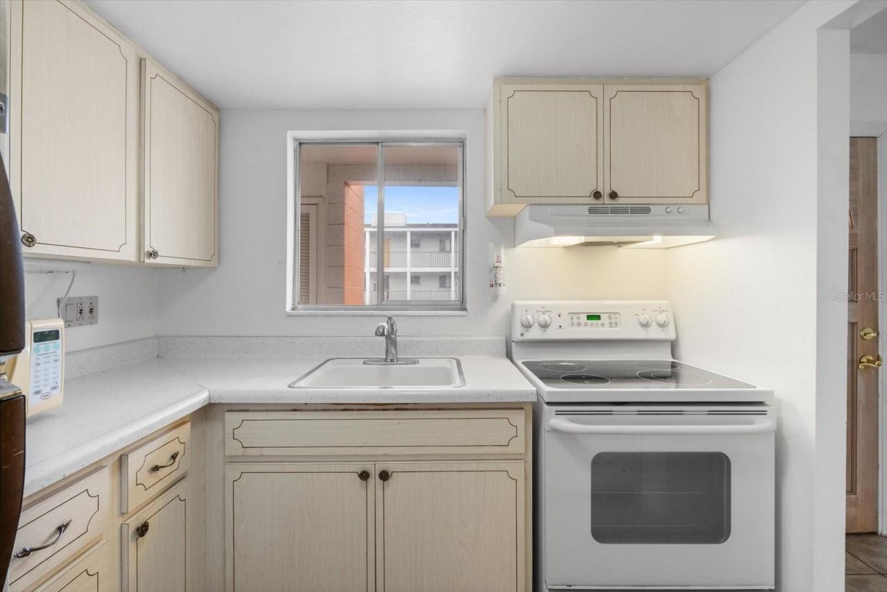 2326 Canal Drive , Unit G25, Bradenton, FL 34207 Photo