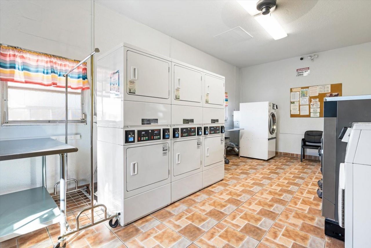 2326 Canal Drive , Unit G25, Bradenton, FL 34207 Photo
