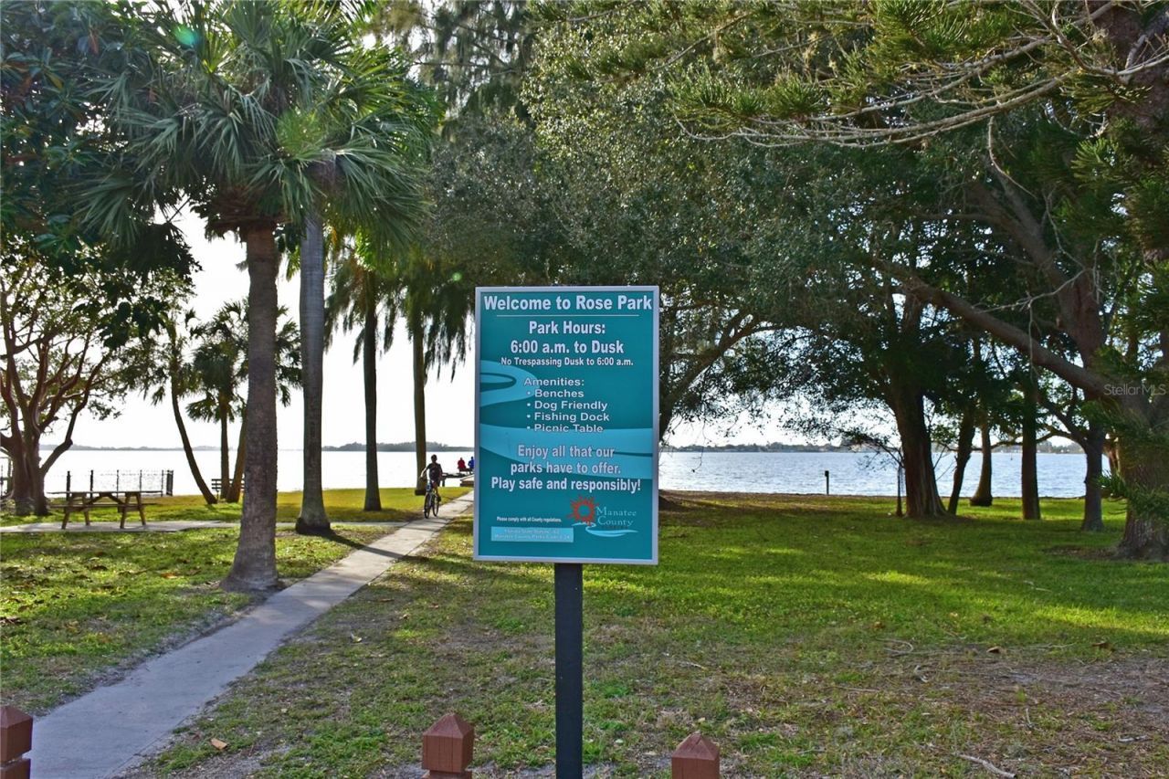 3705 E Bay Drive, Unit 117, Holmes Beach, FL 34217 Photo