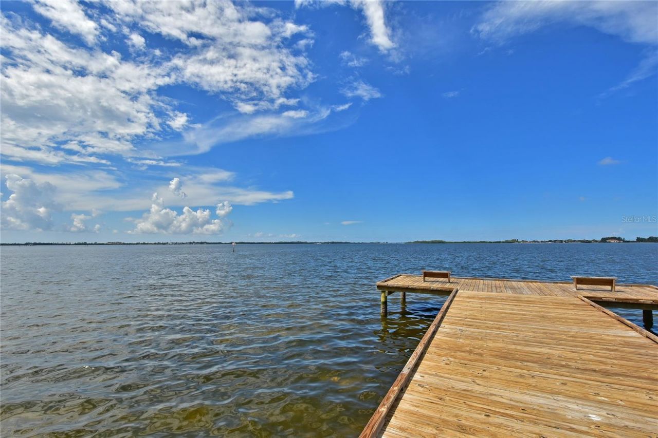 3705 E Bay Drive, Unit 117, Holmes Beach, FL 34217 Photo