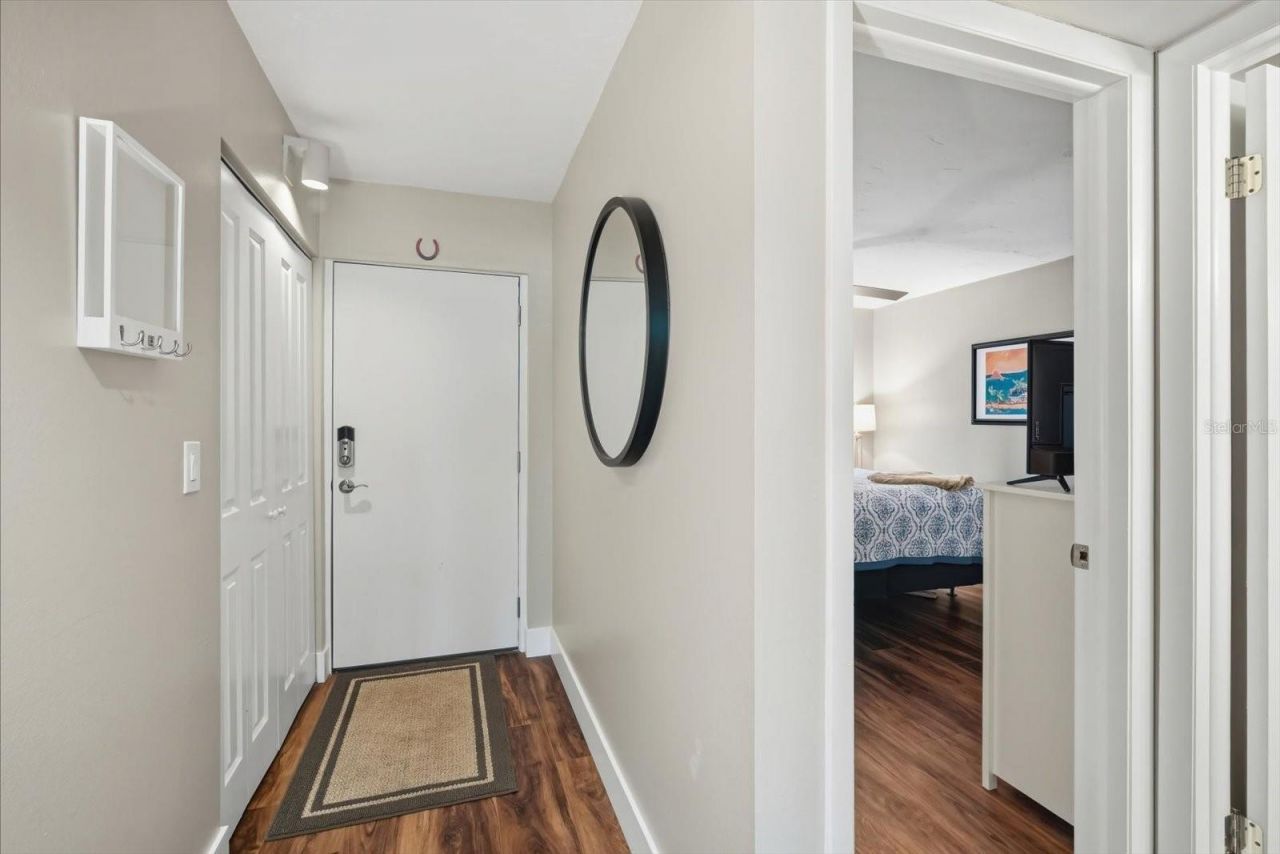 3705 E Bay Drive, Unit 117, Holmes Beach, FL 34217 Photo