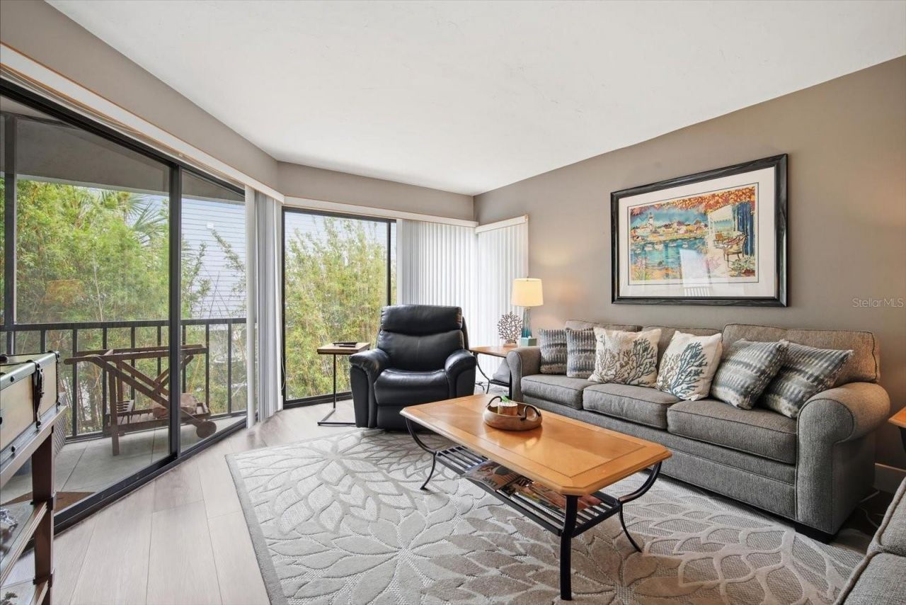 3705 E Bay Drive, Unit 117, Holmes Beach, FL 34217 Photo