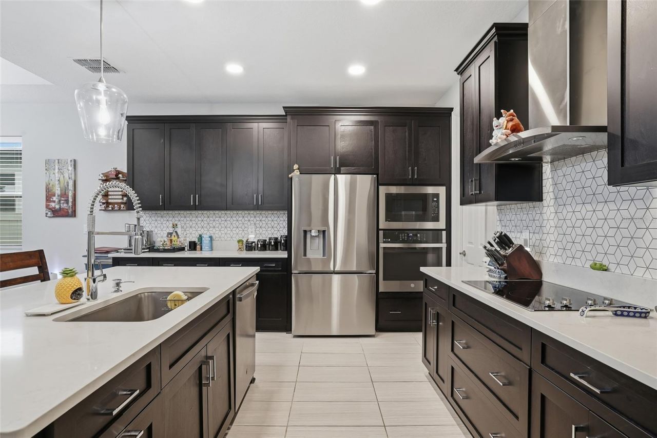 7284 Notched Pine Bend , Wesley Chapel, FL 33545 Photo