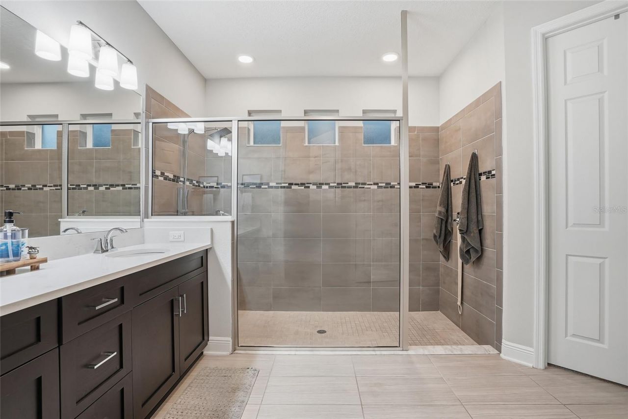 7284 Notched Pine Bend , Wesley Chapel, FL 33545 Photo