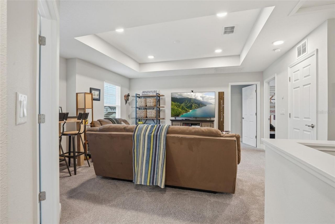 7284 Notched Pine Bend , Wesley Chapel, FL 33545 Photo
