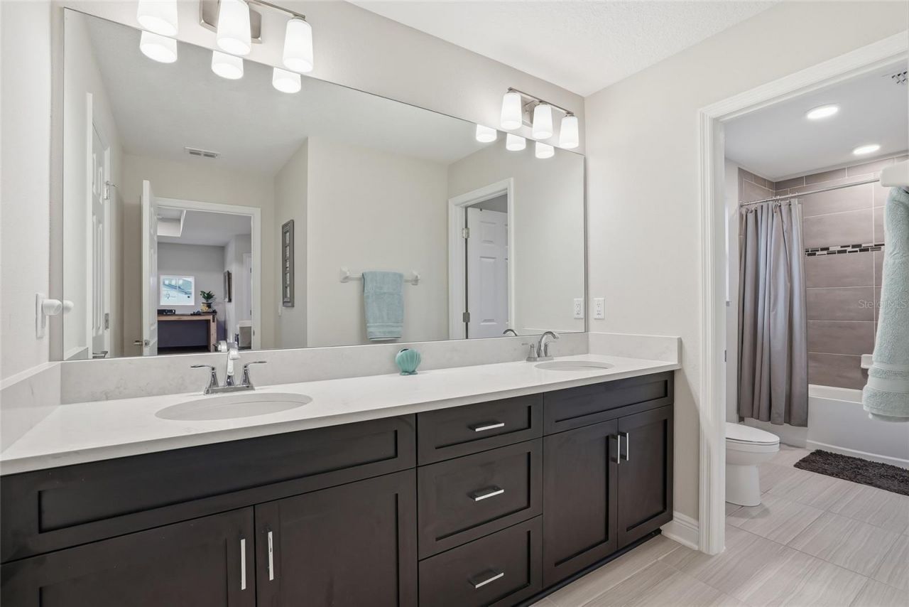 7284 Notched Pine Bend , Wesley Chapel, FL 33545 Photo