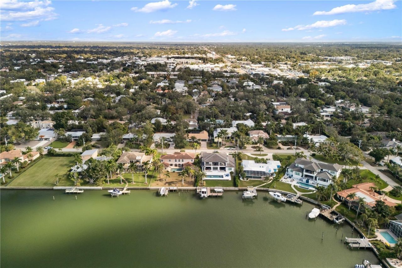 3727 Tangier Terrace, Sarasota, FL 34239 Photo