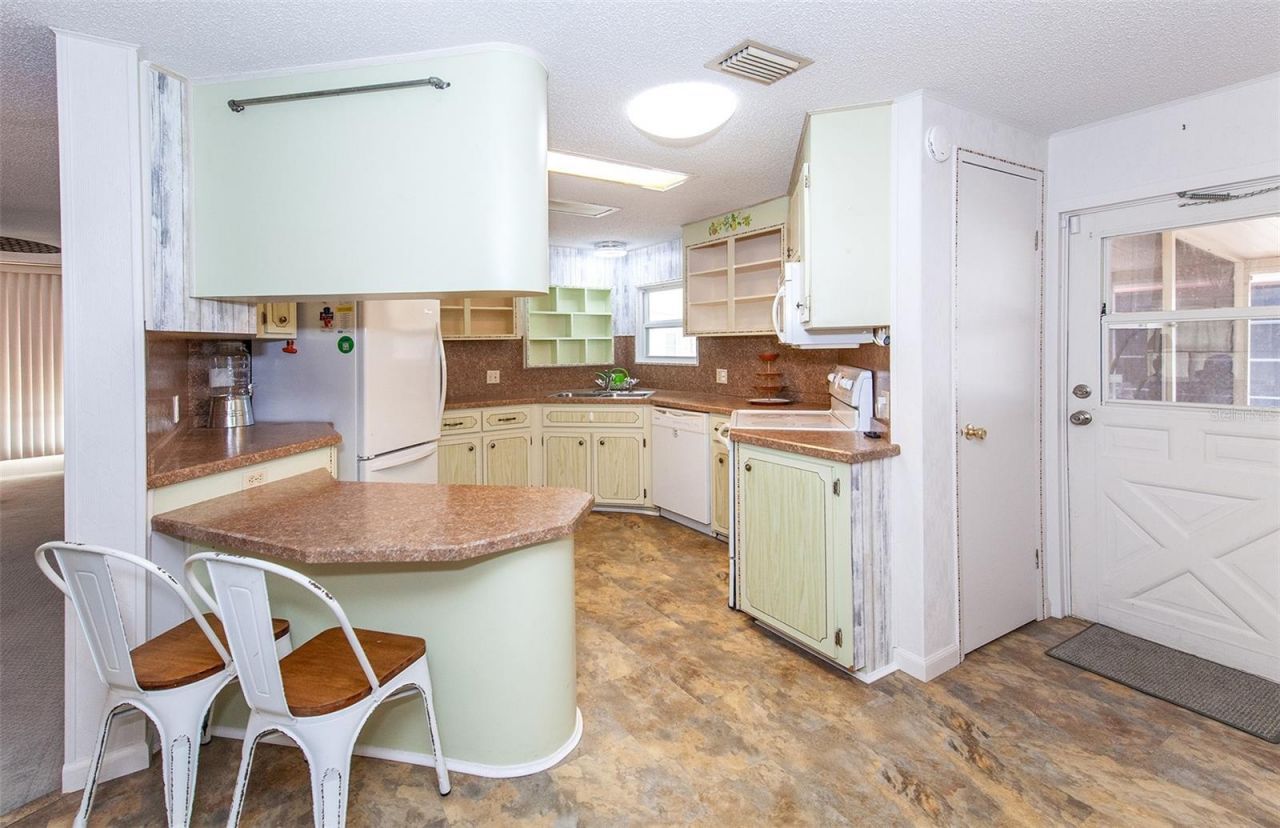 878 Jolanda Circle , Venice, FL 34285 Photo