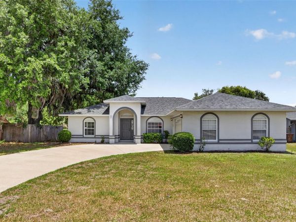 899 S THACKER AVENUE , KISSIMMEE, FL 34741