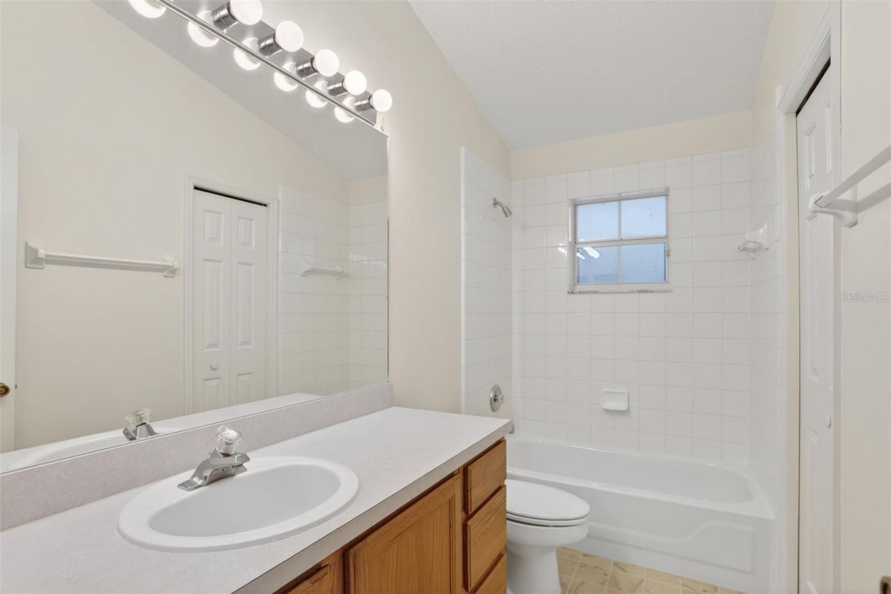 899 S Thacker Avenue , Kissimmee, FL 34741 Photo