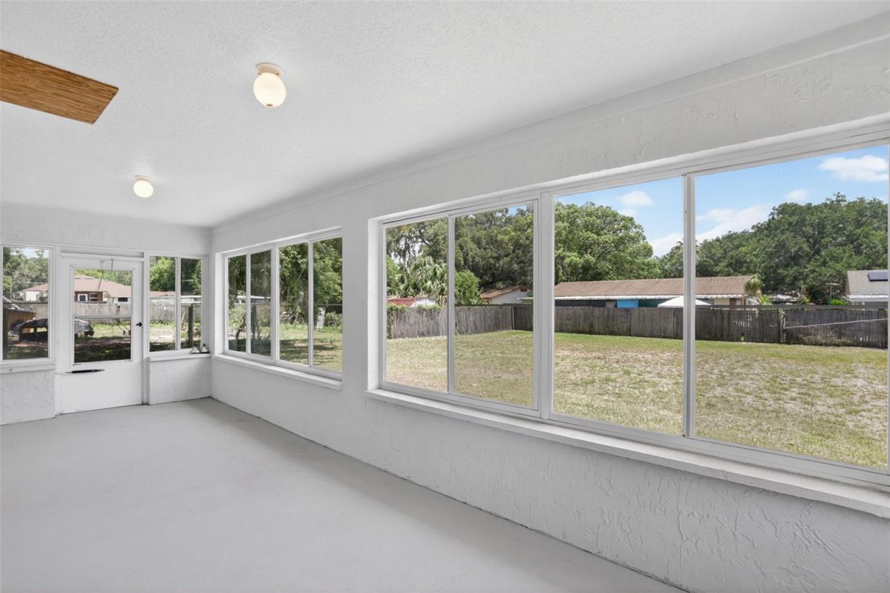 899 S Thacker Avenue , Kissimmee, FL 34741 Photo