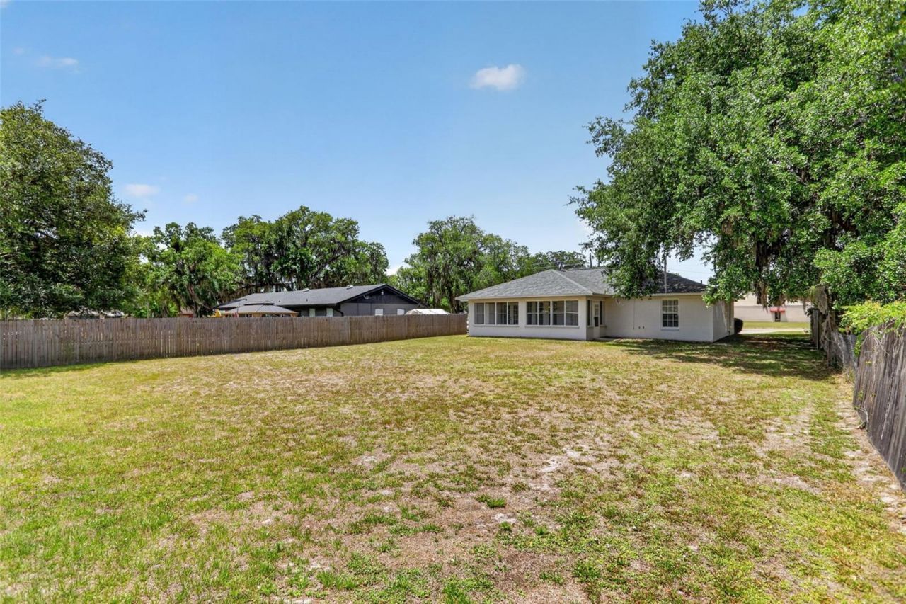 899 S Thacker Avenue , Kissimmee, FL 34741 Photo