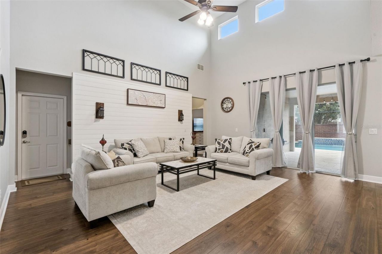 1157 Vinsetta Circle, Winter Garden, FL 34787 Photo