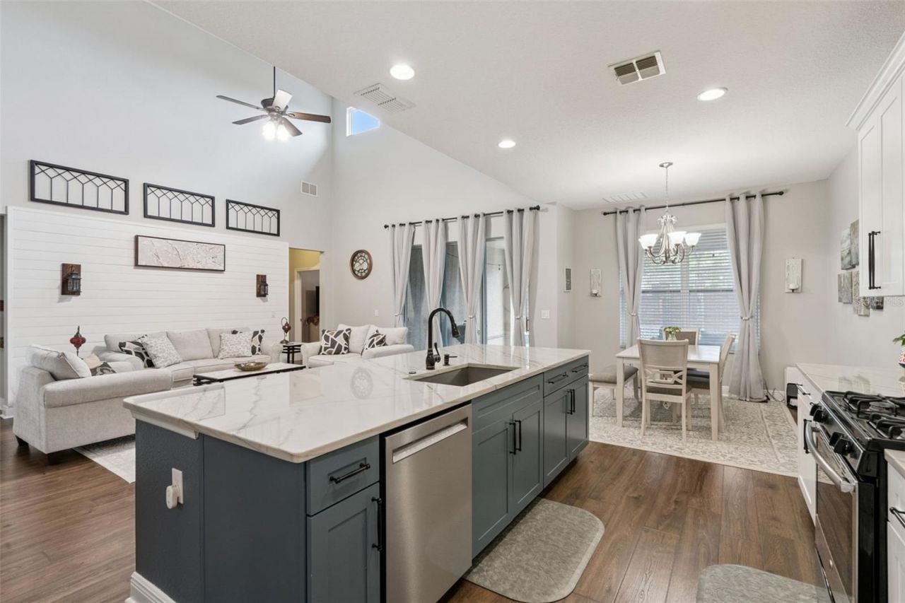1157 Vinsetta Circle, Winter Garden, FL 34787 Photo