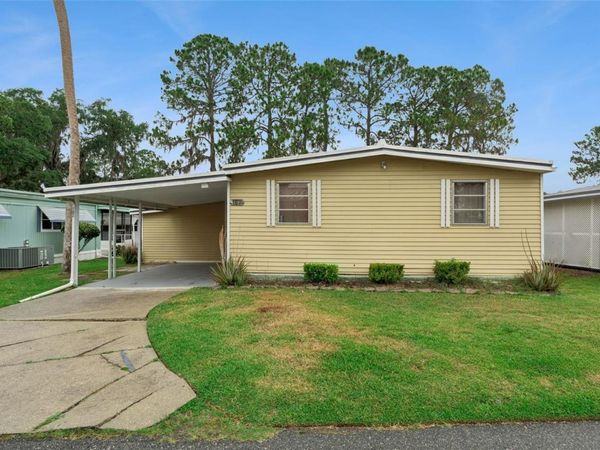 102 PARKLAND DRIVE , EUSTIS, FL 32726