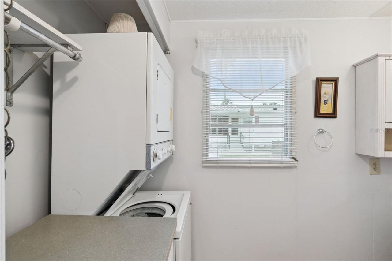 102 Parkland Drive , Eustis, FL 32726 Photo