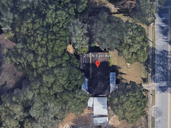 219 N EAST AVENUE , PANAMA CITY, FL 32401