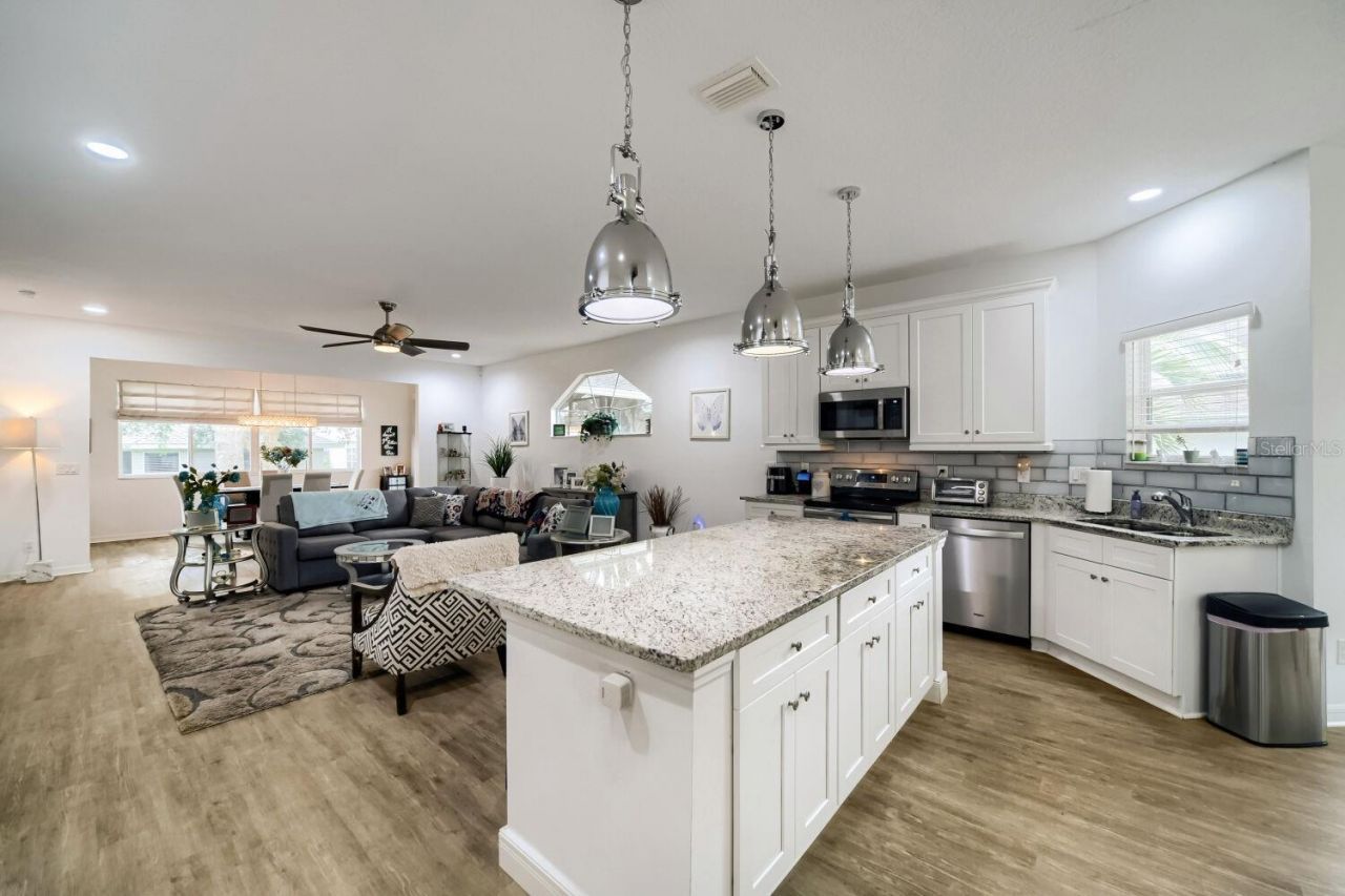 6340 Highland Lakes Blvd, Leesburg, FL 34748 Photo