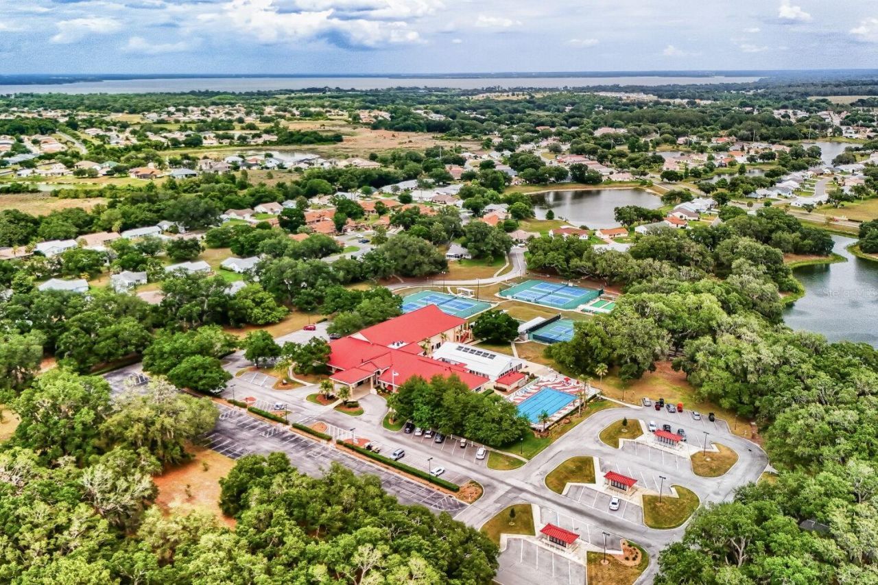 6340 Highland Lakes Blvd, Leesburg, FL 34748 Photo