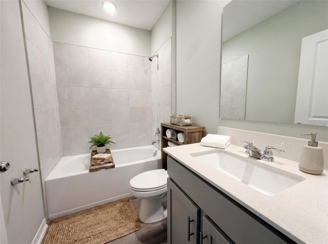 3989 Willowbrook Drive, Edgewater, FL 32141 Photo