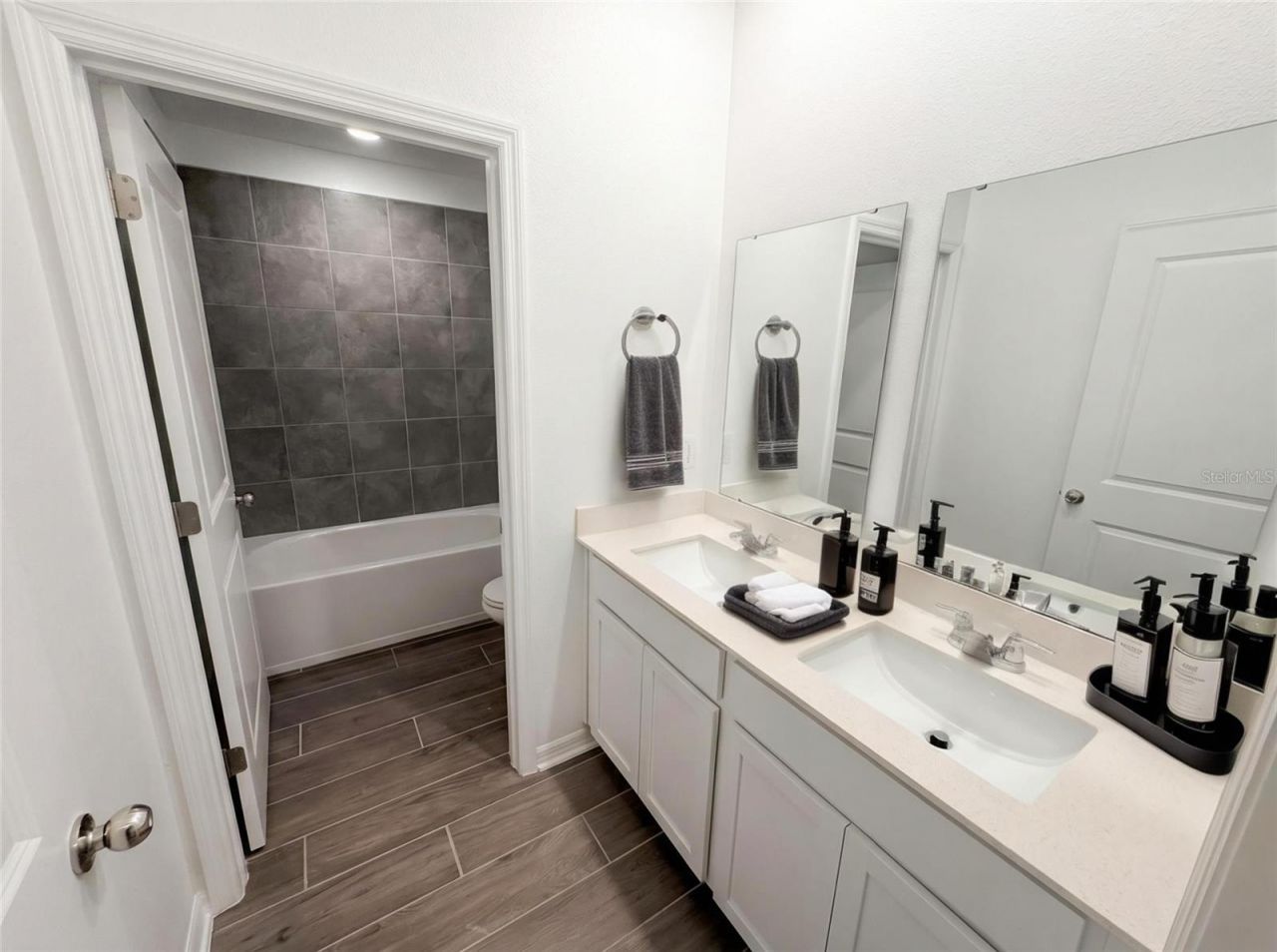 4807 Worchester Drive , Kissimmee, FL 34746 Photo