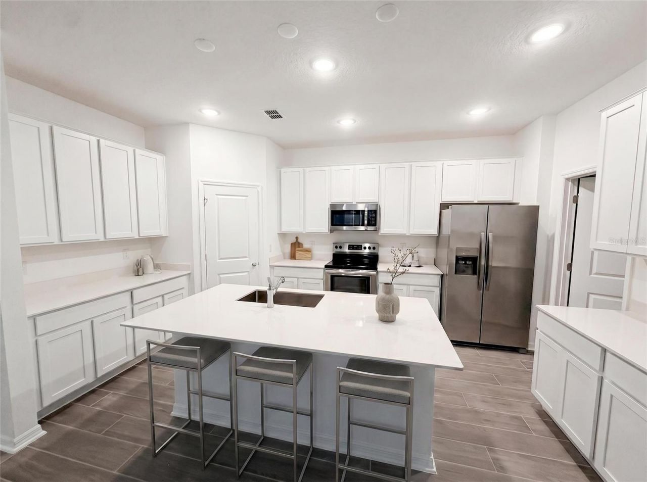 4807 Worchester Drive , Kissimmee, FL 34746 Photo