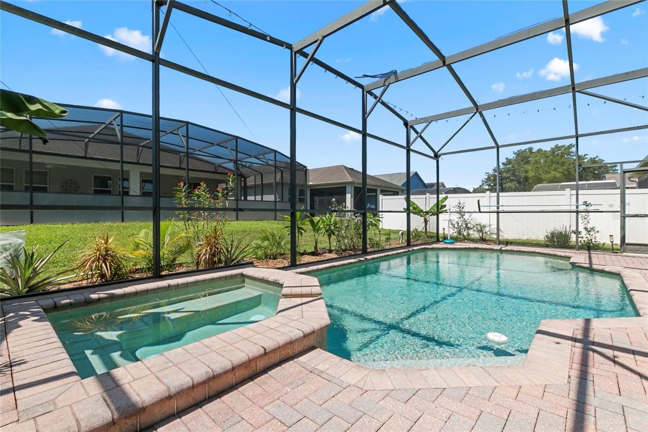 523 Lake Davenport Circle , Davenport, FL 33837 Photo