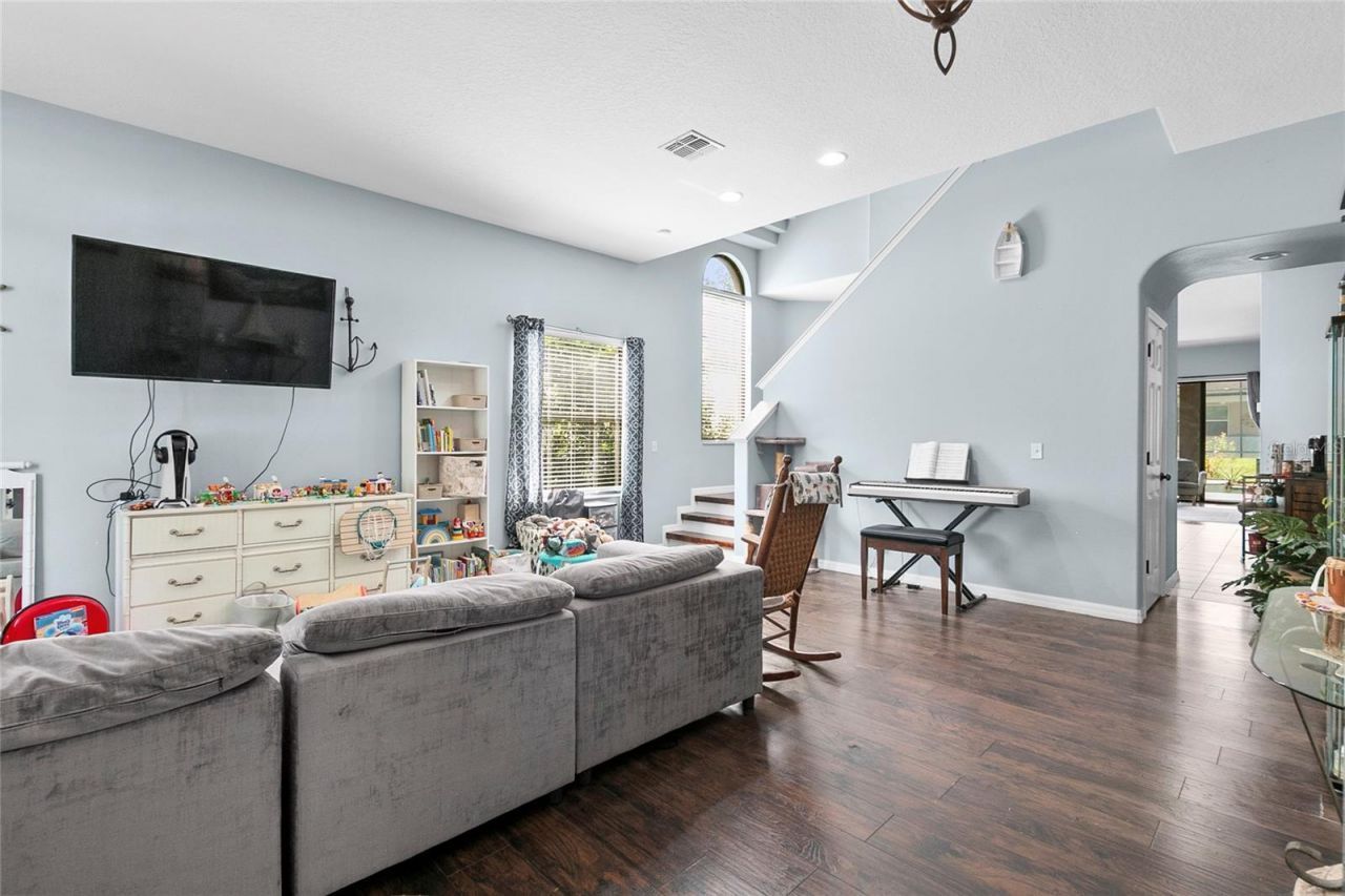 523 Lake Davenport Circle , Davenport, FL 33837 Photo