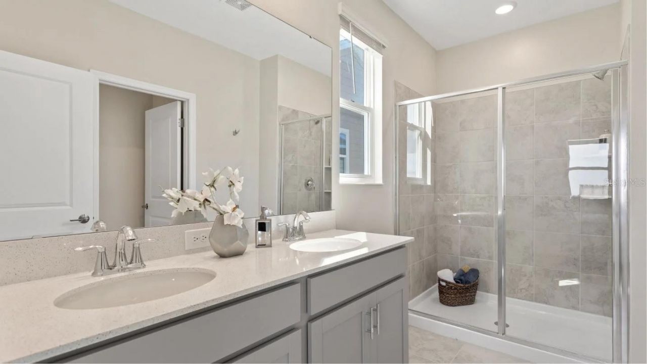 2401 Volunteer Avenue , Kissimmee, FL 34744 Photo