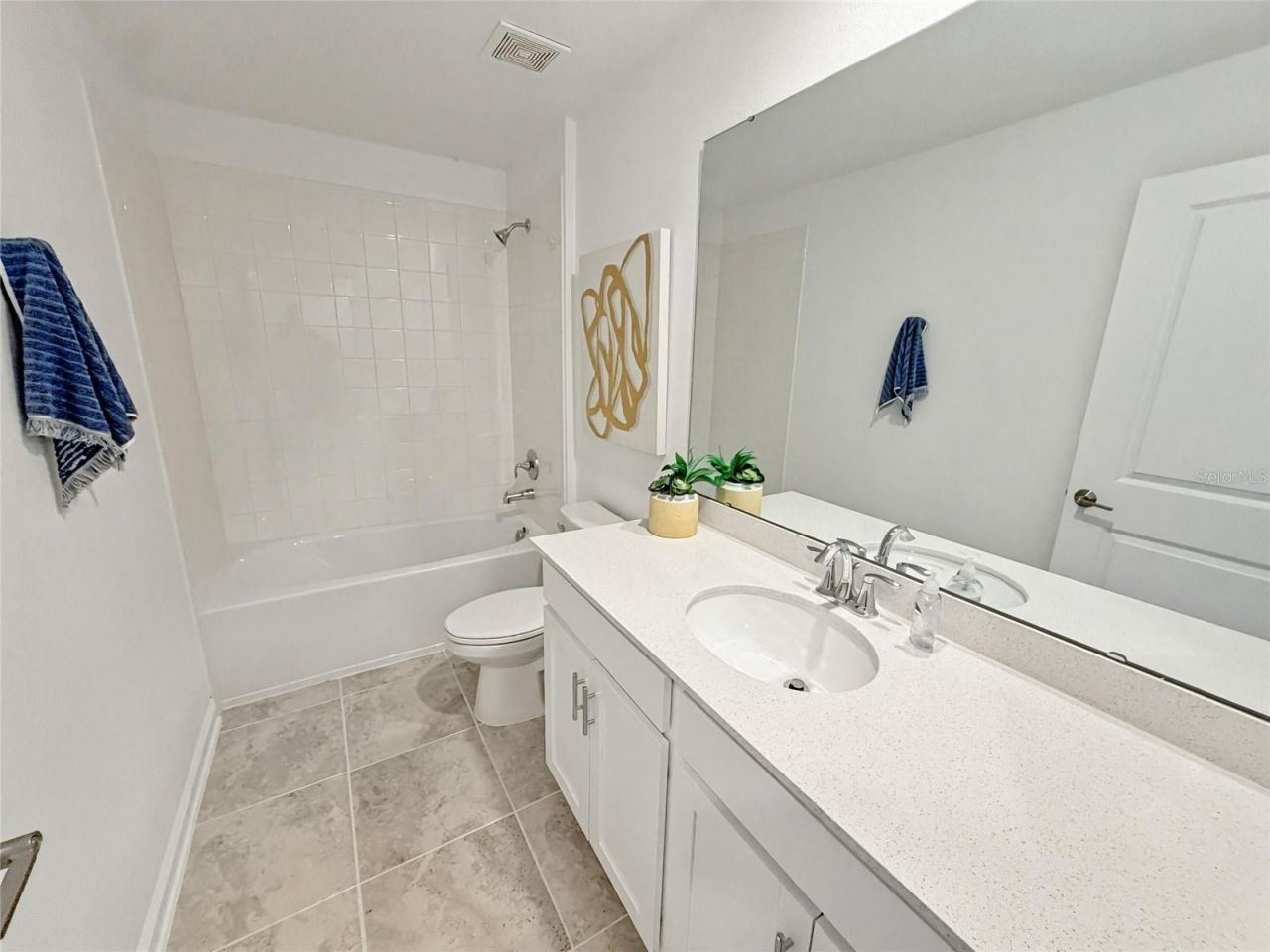 1692 Tohoqua Boulevard , Kissimmee, FL 34744 Photo