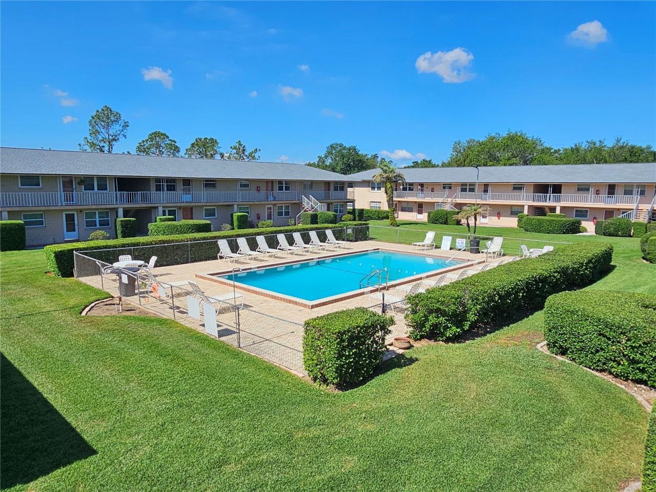 1100 E Caroline Street , Unit 123, Tavares, FL 32778 Photo