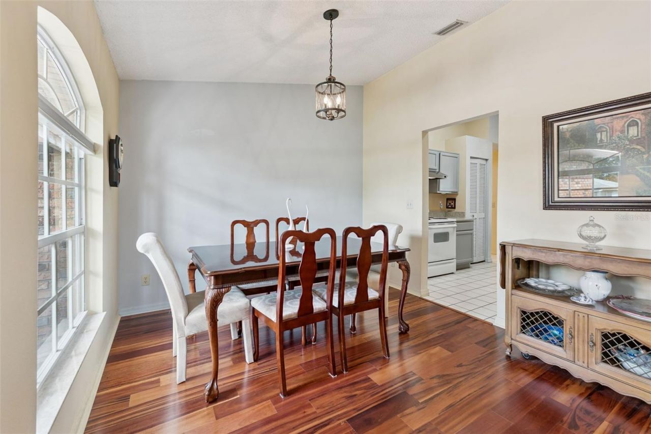 933 Devonshire Way , Lake Wales, FL 33853 Photo