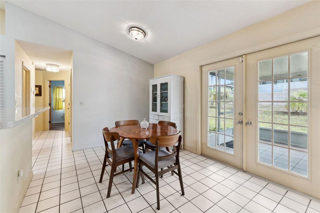 933 Devonshire Way , Lake Wales, FL 33853 Photo