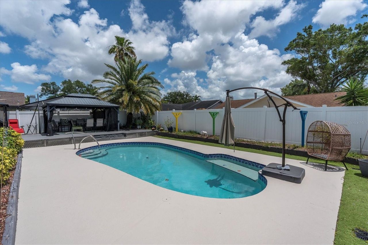 12107 72nd Way, Largo, FL 33773 Photo