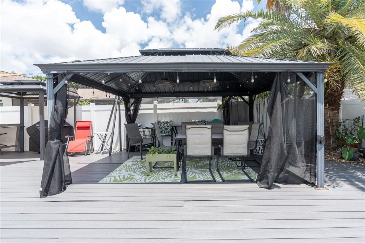 12107 72nd Way, Largo, FL 33773 Photo